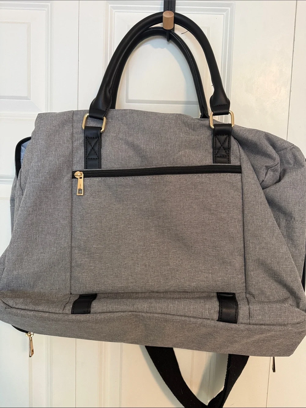 Source Unknown Gray and Black Men’s Duffel Bag with Detachable Strap